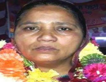 विधायक मुन्नी देवी ने दिया जिला पंचायत अध्यक्ष से इस्तीफ़ा 2 Hello Uttarakhand News »