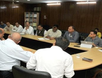 पीएम मोदी इन्वेस्टर्स समिट उद्घाटन के बाद उत्तराखण्ड उद्यमियों की पहल का करेंगे अवलोकन 2 Hello Uttarakhand News »