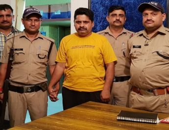 नई दिल्ली सचिवालय में नौकरी दिलाने के नाम पर लाखों ठगने वाला गिरफ्तार 3 Hello Uttarakhand News »