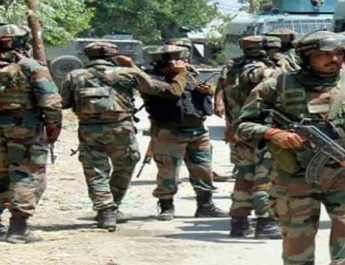 आतंकियों ने सीआरपीएफ के शिविर पर किया ग्रेनेड हमला, एक जवान घायल 2 Hello Uttarakhand News »