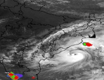 चक्रवाती तूफान तितली का खतरा, ओडिशा और आंध्र प्रदेश में अलर्ट जारी 2 Hello Uttarakhand News »