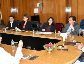 सिंगापुर के प्रतिनिधिमण्डल ने रखा एमएसएमई, पर्यटन व प्रतिस्पर्धात्मक उत्कृष्टता बढ़ाने में सहयोग का प्रस्ताव 2 Hello Uttarakhand News »