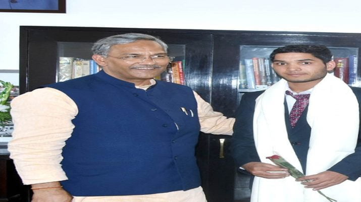 5000 मीटर रेस वॉक में सिल्वर मेडल विजेता को सीएम ने किया सम्मानित 1 5000 मीटर रेस वॉक में सिल्वर मेडल विजेता को सीएम ने किया सम्मानित 1 Hello Uttarakhand News »