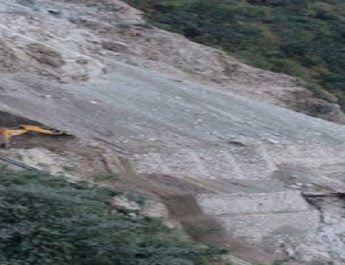 उत्तरकाशी-देहरादून मार्ग बार-बार बाधित होने से यात्री परेशान 3 Hello Uttarakhand News »