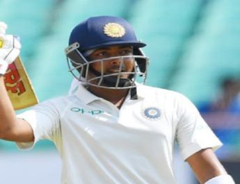 पृथ्वी शॉ बने डेब्यू टेस्ट में शतक लगाने वाले पहले भारतीय युवा खिलाड़ी 2 Hello Uttarakhand News »