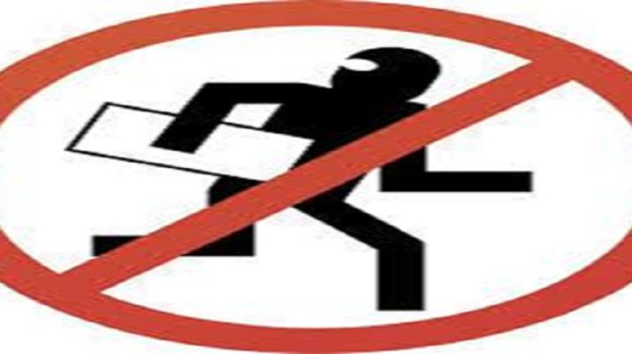 देहरादून: मीडिया की सुर्खियाँ बनी नकाबपोश बदमाशों की लूट, निकली झूठ 1 Hello Uttarakhand News »