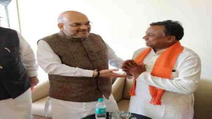 छत्तीसगढ़ में कांग्रेस को करारा झटका, पार्टी के कार्यकारी अध्यक्ष ने ज्वाइन की भाजपा 1 Hello Uttarakhand News »