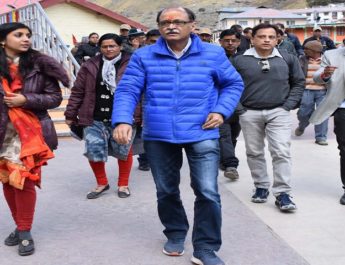 केदारनाथ के मास्टर प्लान की तर्ज पर बद्रीनाथ को भी किया जायेगा विकसित: सीएस 2 Hello Uttarakhand News »