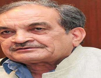 केंद्रीय मंत्री का विवादित बयान, कहा: साल में एकाध सैनिक ही मरता है, सीएम से बात कर बढ़वाएंगें मुआवजा 4 Hello Uttarakhand News »