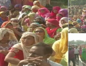 कूड़े के ढेर में तब्दील हुई दिल्ली की सड़कें, कई मांगों को लेकर हड़ताल पर सफाई कर्मचारी 4 Hello Uttarakhand News »