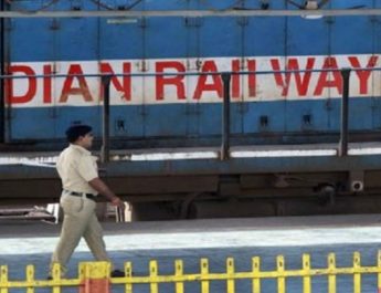 90 लाख के टिकट बरामद, रेलवे का सबसे बड़ा दलाल गिरफ्तार 2 Hello Uttarakhand News »