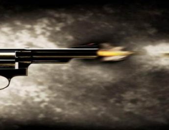 डिस्काउंट को लेकर मॉल में हुए विवाद के बाद अंधाधुंध फायरिंग, दो लोगों की मौत, कई घायल 4 Hello Uttarakhand News »