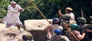 सोशल मीडिया पर सनसनी फैलाने वाली फोटो की सच्चाई 3 सोशल मीडिया पर सनसनी फैलाने वाली फोटो की सच्चाई 3 Hello Uttarakhand News »