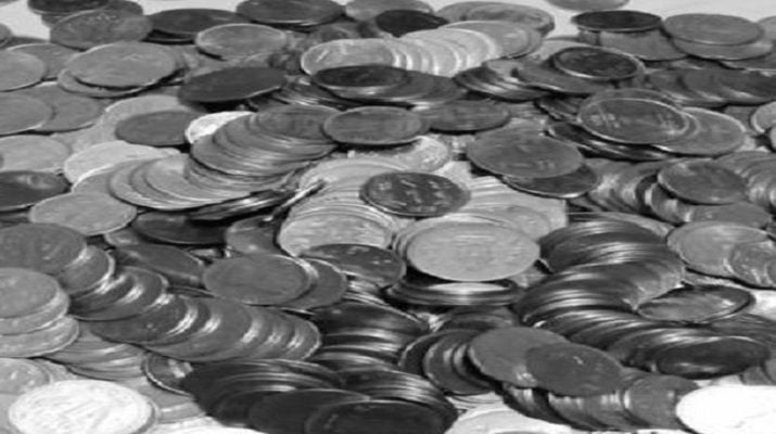 नामांकन शुल्क के रूप में रिटर्निंग आॅफिसर को थमा दिए एक रुपये के 10,000 सिक्के 1 Hello Uttarakhand News »