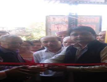 क्षेत्र के विकास एवं समस्याओं के निस्तारण के लिए यूकेडी सदैव प्रतिबद्ध: पार्षद प्रत्याशी सौरभ आहूजा 3 Hello Uttarakhand News »