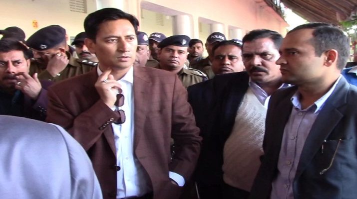 हरिद्वार: जिलाधिकारी ने लिया विभिन्न व्यवस्थाओं का धरातलीय जायजा 1 हरिद्वार: जिलाधिकारी ने लिया विभिन्न व्यवस्थाओं का धरातलीय जायजा 1 Hello Uttarakhand News »