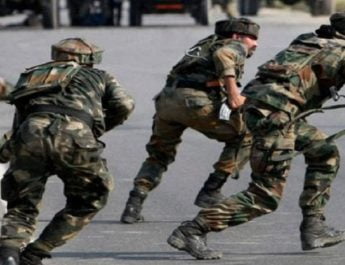 सुरक्षाबलों ने अनंतनाग में मुठभेड़ में मार गिराए 6 आतंकवादी 2 Hello Uttarakhand News &raquo;