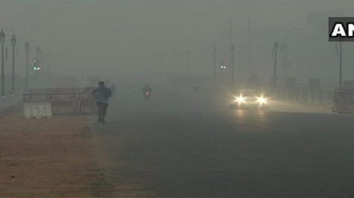 स्मॉग की चपेट में दिल्ली, खतरनाक लेवल पर प्रदूषण 1 Hello Uttarakhand News »