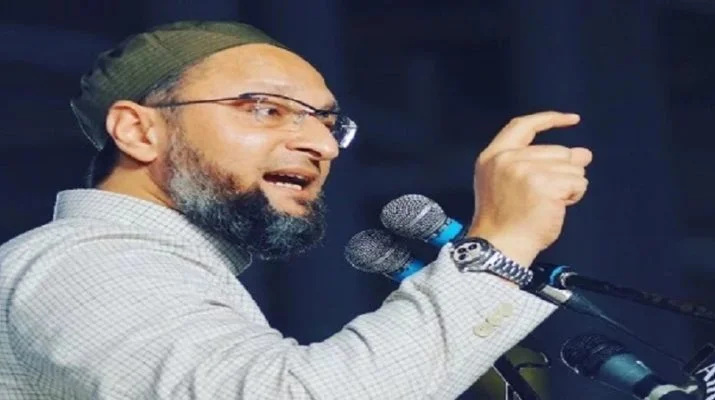 ओवैसी ने कांग्रेस-टीडीपी और अन्य दलों के गठबंधन पर बोला हमला, कहा: ये गठबंधन 2018 की ईस्ट इंडिया कंपनी है 1 Hello Uttarakhand News »