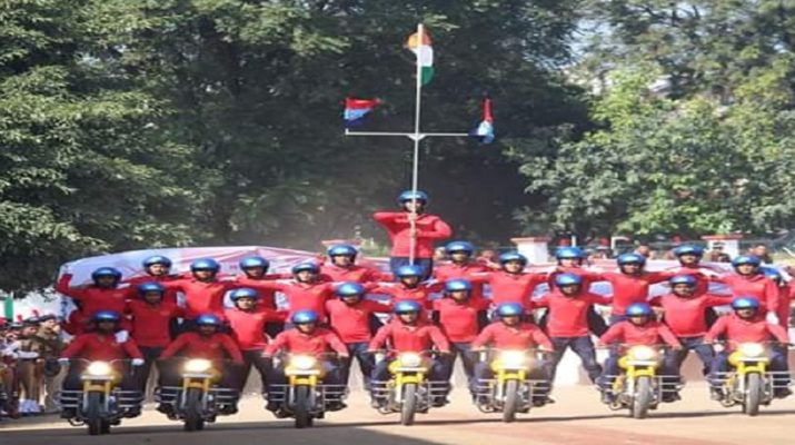 राज्य स्थापना दिवस पर पहली बार दिखेंगे 'हिम रक्षक डेयर डेविल्स' के करतब 1 Hello Uttarakhand News »