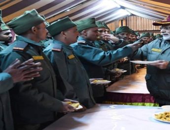 पीएम मोदी सीमा पर जवानों के साथ दिवाली मनाने के बाद पहुंचे केदारनाथ 4 Hello Uttarakhand News »