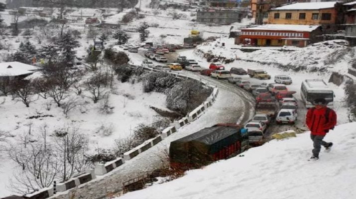 उत्तराखंड में बदला मौसम, ऊंचाई वाले इलाकों में बर्फबारी 1 Hello Uttarakhand News » Page 2 of 7