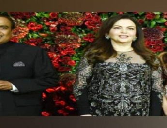 VIDEO: ...अंबानी जी आपका जीयो नहीं चलता, हंसने लगे अंबानी 2 Hello Uttarakhand News »