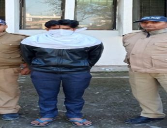 अमेजन का माल ले उड़े सप्लाई चैन के कर्मचारी, दो गिरफ्तार 2 Hello Uttarakhand News »