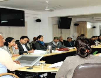 शिक्षा मंत्री अरविन्द पाण्डेय की अध्यक्षता में शिक्षा विभाग की हुई बैठक, दिए विभिन्न निर्देश 5 Hello Uttarakhand News »