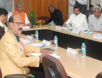उत्तराखंड कैबिनेट बैठक में 10 बिंदुओं में से 8 बिन्दुओं पर मुहर, जाने मुख्य फैसले.. 3 Hello Uttarakhand News »
