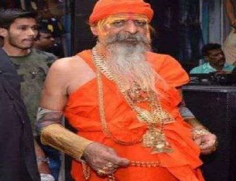 गोल्डन बाबा ने सिपाही को दी धमकी, पुलिस हिरासत में बाबा 2 Hello Uttarakhand News »