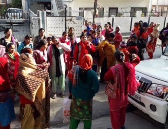 सीएम की विधानसभा में महिलाओं के मानदेय पर दमयंती रावत की कुंडली! 4 Hello Uttarakhand News »