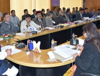 ग्रोथ सेन्टर में महिलाओं की महत्वपूर्ण भूमिका हो-मुख्यमंत्री 4 Hello Uttarakhand News »