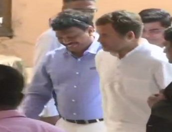 मनोहर पर्रिकर से मिले राहुल गांधी,जल्द स्वस्थ होने की कामना की 4 Hello Uttarakhand News »