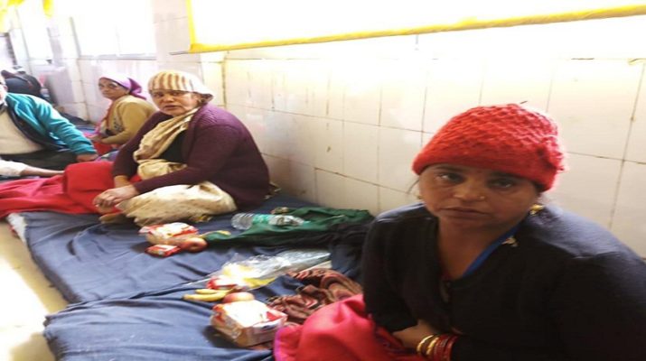 बिहार में उत्तराखंड के पर्यटकों की बस ट्रक से टकराई, दो की मौत 1 Hello Uttarakhand News »