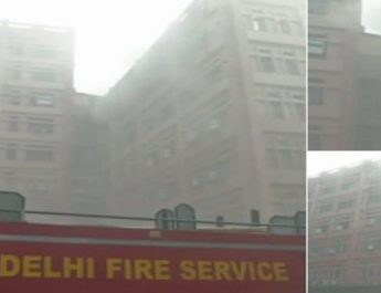 कॉम्प्लेक्स की बिल्डिंग में लगी भीषण आग, 15 फायर टेंडर मौके पर 3 Hello Uttarakhand News »