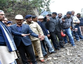 सूर्यधार झील से की गावों को सिंचाई, पेयजल व सस्ती बिजली मिलेगी: सीएम 4 Hello Uttarakhand News »