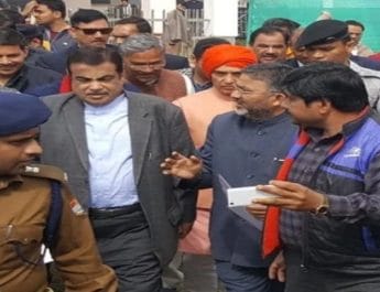 उत्तराखंड पहुंचे नितिन गडकरी, ‘नमामि गंगे’ के 450 करोड़ के कार्यों को जनता को किया समर्पित 3 Hello Uttarakhand News »