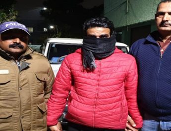 देहरादून: शहीदों पर आपत्तिजनक टिप्पणी करने वाला छात्र गिरफ्तार 2 Hello Uttarakhand News »