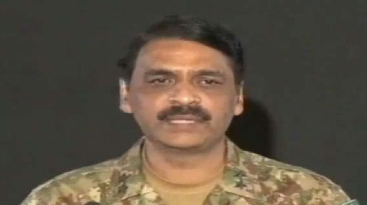 पाकिस्तान का दो भारतीय पायलटों को पकड़ने का दावा, टीवी चैनलों पर दिखा रहे झूठे वीडियो 1 पाकिस्तान का दो भारतीय पायलटों को पकड़ने का दावा, टीवी चैनलों पर दिखा रहे झूठे वीडियो 1 Hello Uttarakhand News »