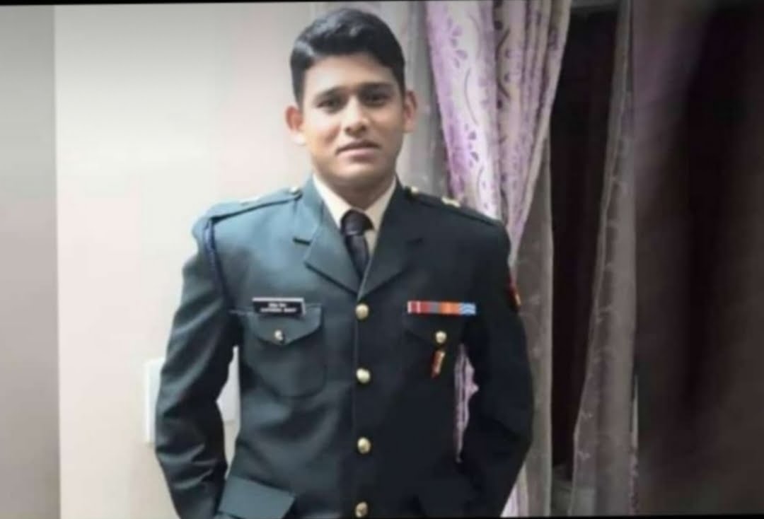 राजौरी सेक्टर में ब्लास्ट; देवभूमि के मेजर शहीद, दो जवान गंभीर घायल 2 Hello Uttarakhand News »