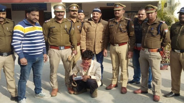 राईस मिलर से 10 लाख की फिरौती मांगने वाला गिरफ्तार 1 राईस मिलर से 10 लाख की फिरौती मांगने वाला गिरफ्तार 1 Hello Uttarakhand News »