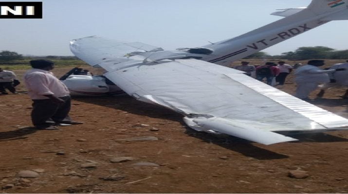 महाराष्ट्र में पुणे के इंद्रपुर के पास ट्रेनी एयरक्राफ्ट क्रैश, घायल पायलट अस्पताल में भर्ती 1 महाराष्ट्र में पुणे के इंद्रपुर के पास ट्रेनी एयरक्राफ्ट क्रैश, घायल पायलट अस्पताल में भर्ती 1 Hello Uttarakhand News »