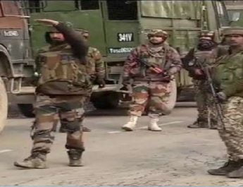 दक्षिण पुलवामा में मुठभेड़ में लेफ्टिनेंट कर्नल समेत तीन जवान घायल 3 Hello Uttarakhand News »