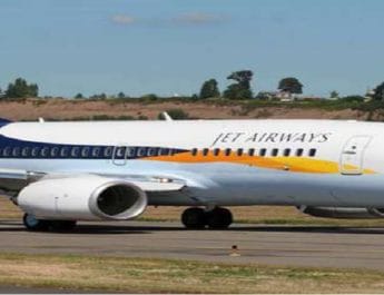खतरे में जेट एयरवेज की उड़ानें, केंद्र सरकार ने बुलाई इमरजेंसी बैठक 4 Hello Uttarakhand News »