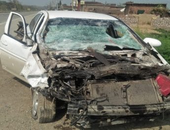 अज्ञात वाहन ने कार को मारी टक्कर, एक की मौत, दो घायल 3 Hello Uttarakhand News »