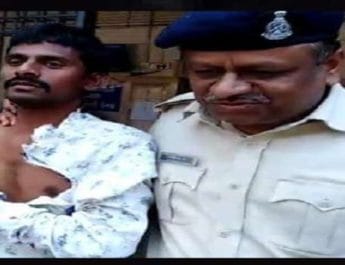 हत्यारोपी ने हथकड़ी मार अदालत में ही फोड़ दिया सिपाही का सिर 3 Hello Uttarakhand News »