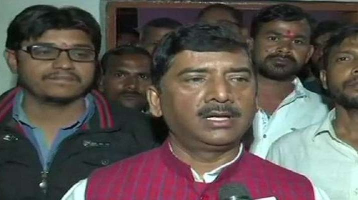 बीजेपी एमएलए पर जूते बरसाने वाले बीजेपी सांसद बोले: मैं ऐसा करता तो नहीं, पर हो गया 1 Hello Uttarakhand News »