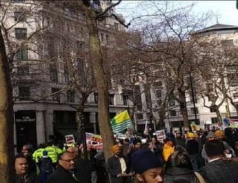 VIDEO: लंदन में खालिस्तान समर्थकों ने भारतीयों को बनाया निशाना 3 Hello Uttarakhand News »