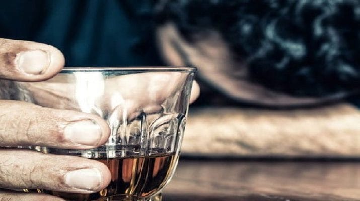 बीमारी से परेशान व्यक्ति ने शराब के साथ जहर गटकर दी जान 1 Hello Uttarakhand News »